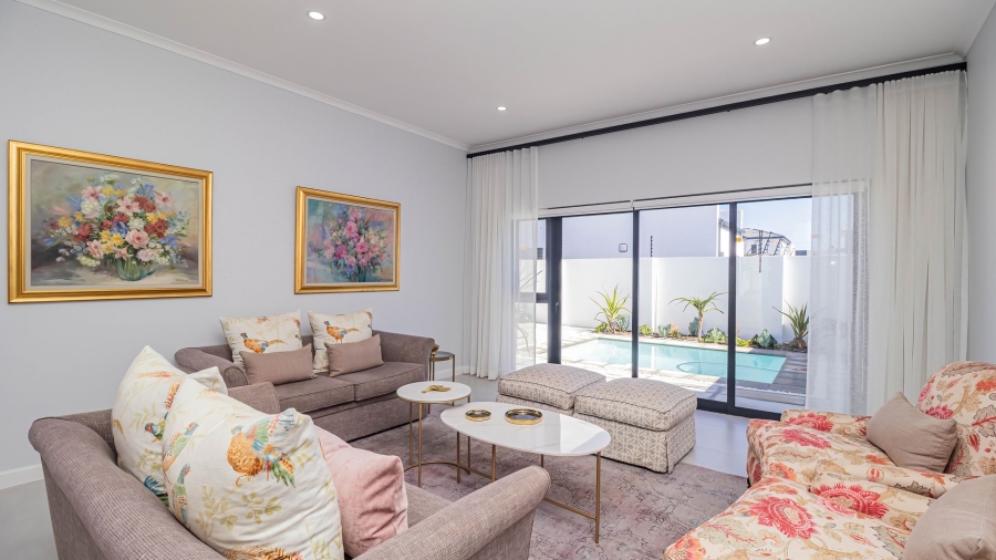 4 Bedroom Property for Sale in Sandown Western Cape